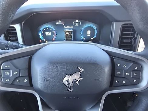 New 2025 Ford Bronco 2-Door AWD/4WD image 12