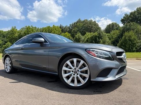 Used 2019 Mercedes-Benz C 300 Coupe image 2