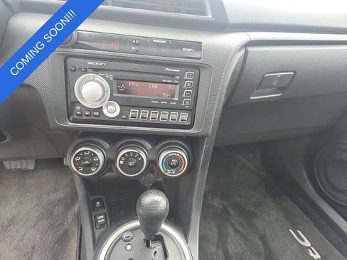 Used 2011 Scion tC FWD image 12