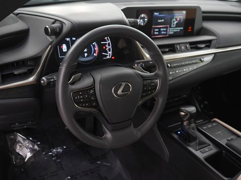Used 2021 Lexus ES 350 w/ Accessory Package FWD image 19