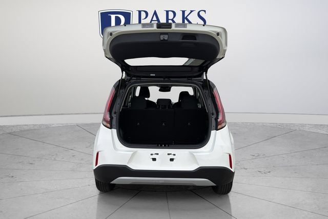 Used 2025 Kia Soul S FWD image 19