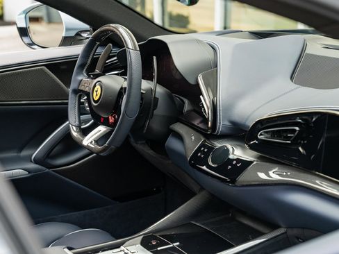 Used 2025 Ferrari Purosangue image 26
