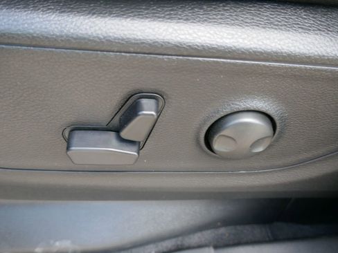 New 2026 RAM 1500 Big Horn AWD/4WD image 17