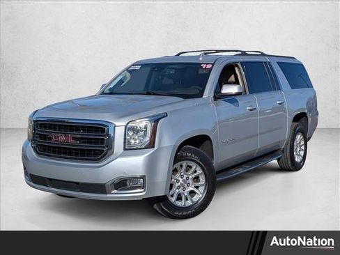 Used 2019 GMC Yukon XL SLT w/ Open Road Package image 1