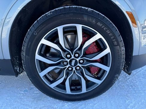 Certified 2024 Cadillac XT5 Sportv w/ Technology Package image 17