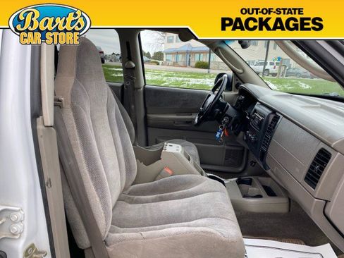 Used 2004 Dodge Dakota Sport w/ Deluxe Convenience Group image 14