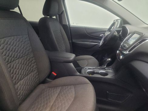 Used 2018 Chevrolet Equinox LT FWD image 21