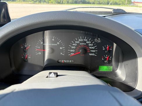 Used 2005 Ford F150 XLT AWD/4WD image 52