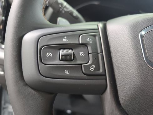 New 2026 GMC Sierra 1500 AT4 w/ AT4 Premium Package AWD/4WD image 16