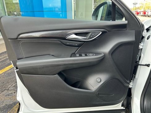 Used 2023 Buick Envision Essence w/ Sport Touring Package image 21