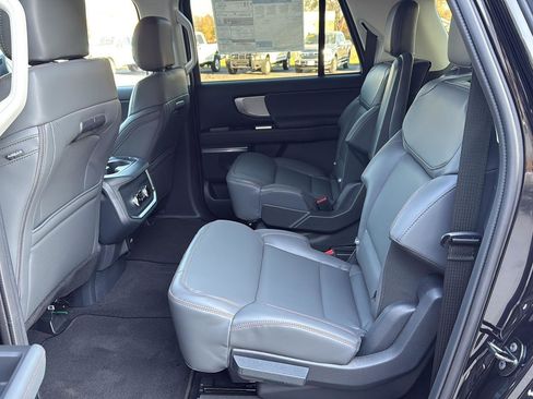 New 2025 Ford Expedition Max Active image 24