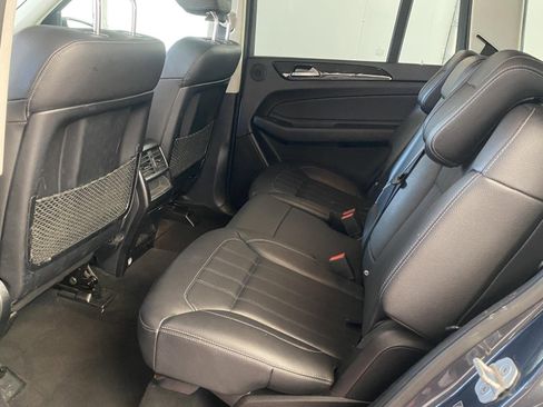 Used 2017 Mercedes-Benz GLS 450 4MATIC image 21