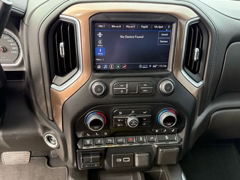 Used 2022 Chevrolet Silverado 2500 High Country w/ Z71 Off-Road Package image 27