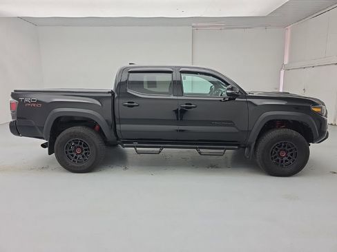 Used 2023 Toyota Tacoma TRD Pro AWD/4WD image 12