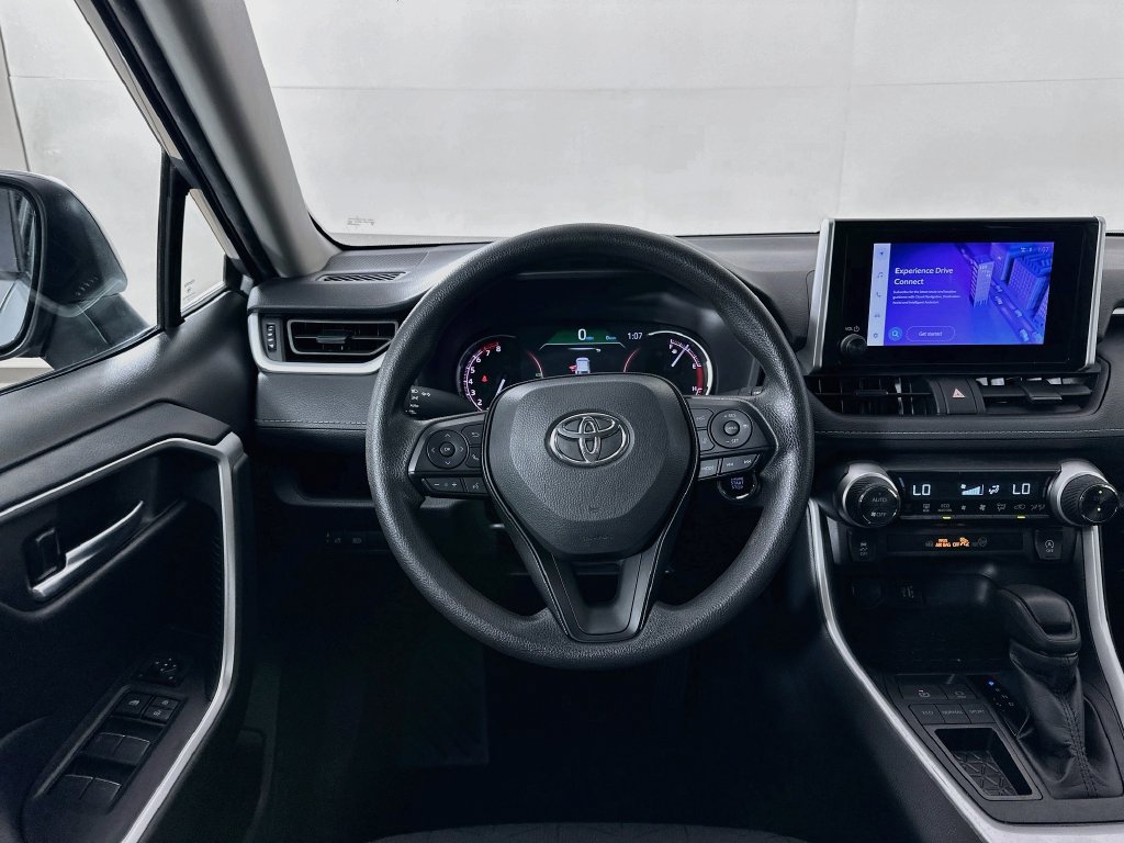 Certified 2025 Toyota RAV4 XLE FWD image 22