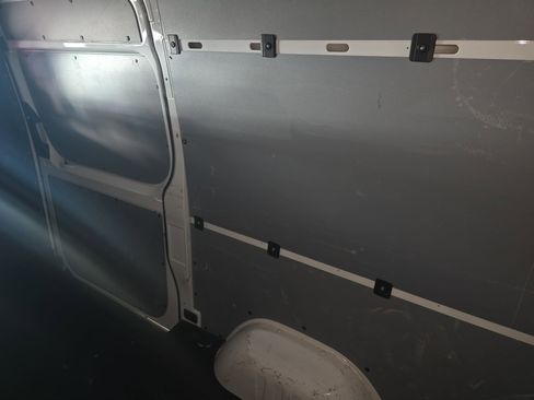 Used 2024 Mercedes-Benz Sprinter 2500 image 14