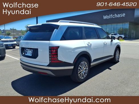 Used 2026 Hyundai Palisade SEL FWD image 5