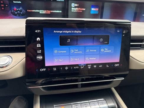 Used 2024 Lincoln Nautilus Premier w/ Equipment Group 102A image 36