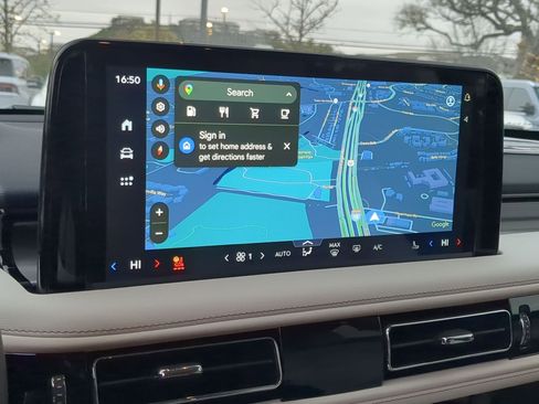 New 2026 Lincoln Aviator Premiere image 17