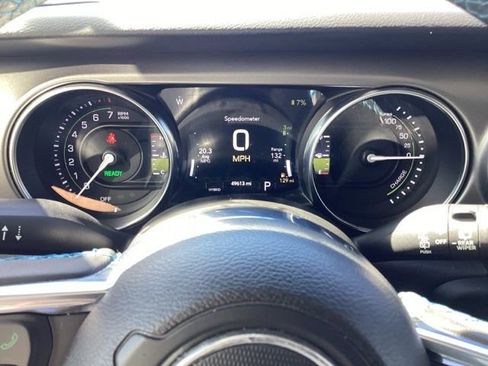 Used 2023 Jeep Wrangler Unlimited Rubicon 4xe AWD/4WD image 14