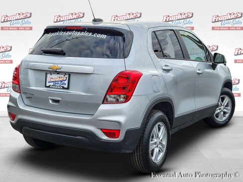 Used 2020 Chevrolet Trax LS w/ Tint and Cruise Package image 8