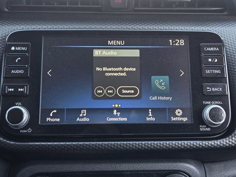 Used 2022 Nissan Kicks SV image 20