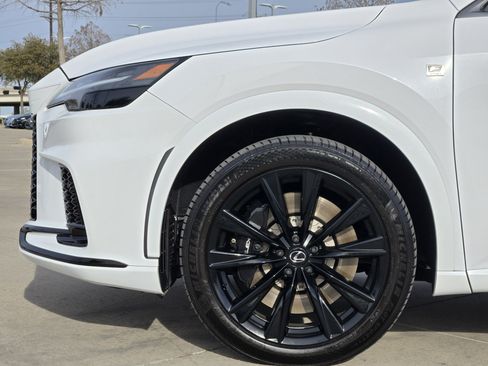 Used 2024 Lexus RX 500h F Sport image 14