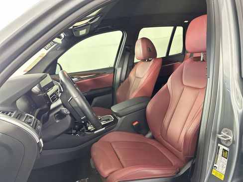 Used 2024 BMW X3 sDrive30i w/ Convenience Package RWD image 11