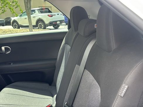 Used 2024 Hyundai Ioniq 5 SE RWD image 30