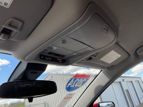 Used 2024 Chevrolet Equinox LT w/ LPO, Floor Liner Package AWD/4WD image 14