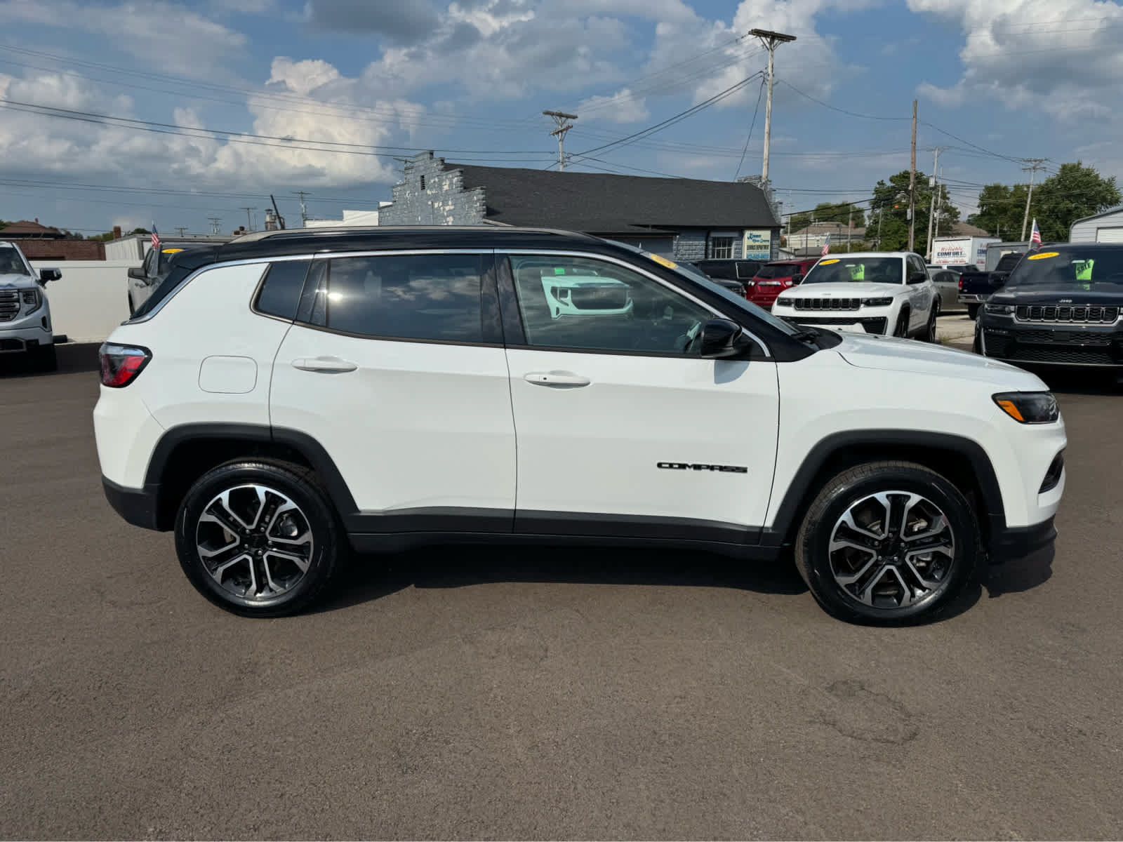Used 2023 Jeep Compass Limited AWD/4WD image 8