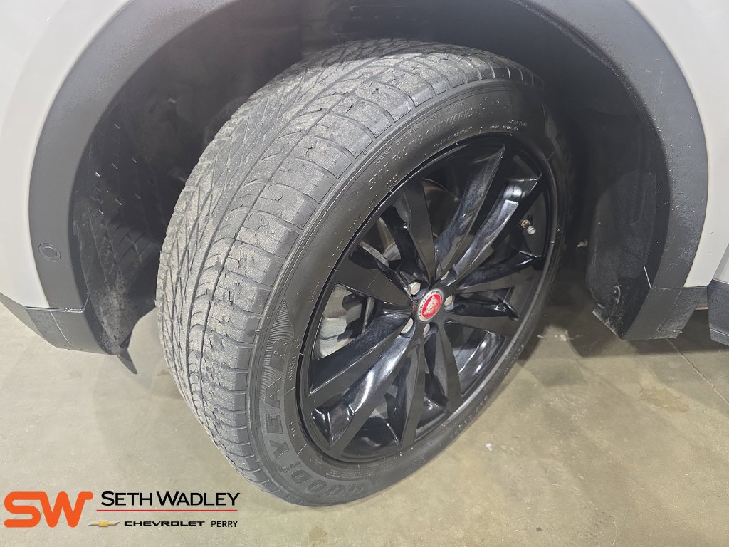 Used 2020 Jaguar E-PACE SE AWD/4WD image 33