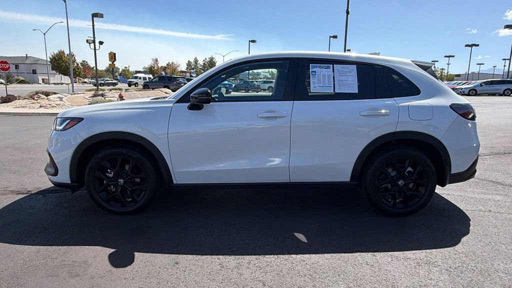 Used 2024 Honda HR-V Sport image 6