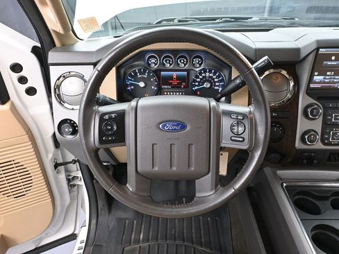 Used 2015 Ford F350 Lariat w/ Camper Package image 26