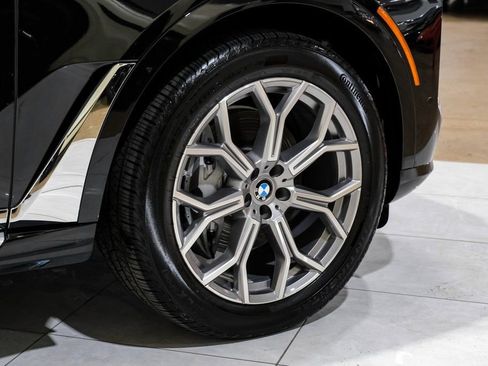 Used 2024 BMW X7 xDrive40i w/ Premium Package AWD/4WD image 50