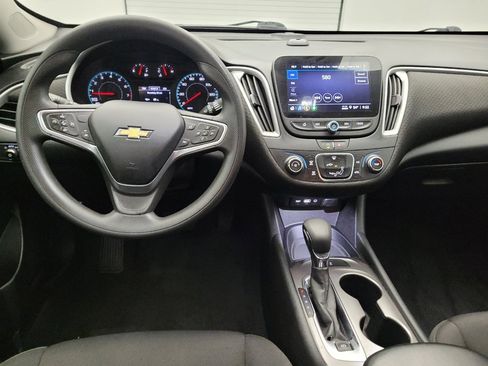 Used 2023 Chevrolet Malibu LS FWD image 22