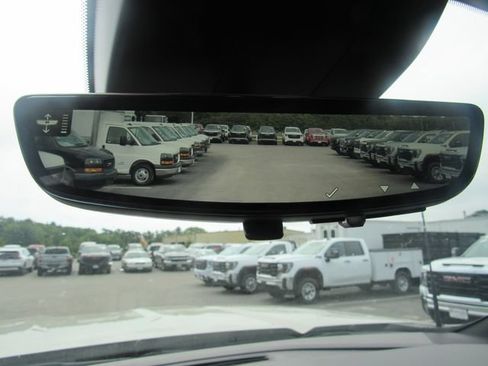 Certified 2026 GMC Sierra 3500 AT4 w/ Technology Package AWD/4WD image 30