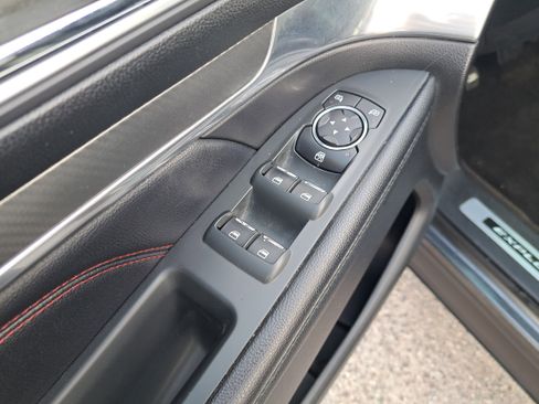 Used 2016 Ford Explorer Sport image 13