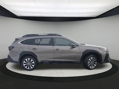 Certified 2023 Subaru Outback Limited image 8
