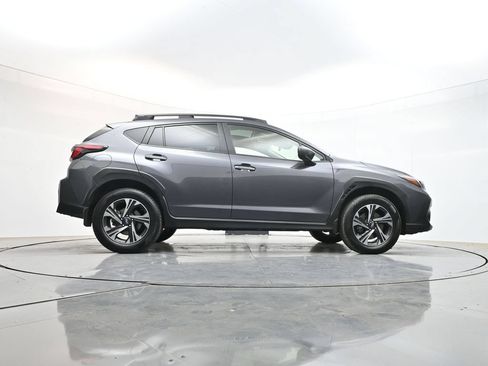 Used 2024 Subaru Crosstrek 2.0i Premium AWD/4WD image 39