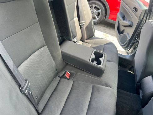 Used 2025 Nissan Altima 2.5 SV image 34