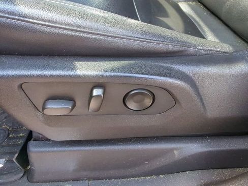 Used 2022 Chevrolet Silverado 1500 RST AWD/4WD image 10