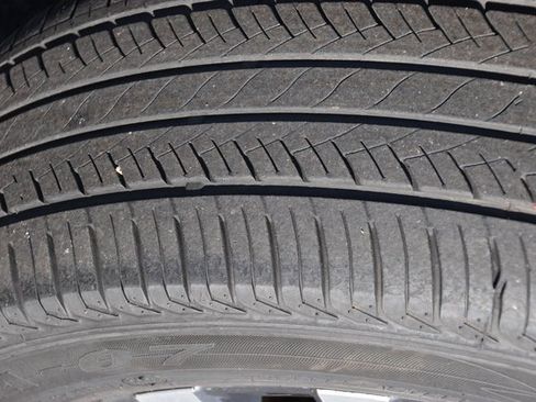 Used 2024 Nissan Altima 2.5 SV image 14