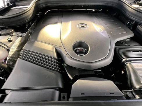 New 2026 Mercedes-Benz GLS 450 4MATIC image 14
