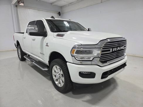 Used 2023 RAM 2500 Laramie AWD/4WD image 3