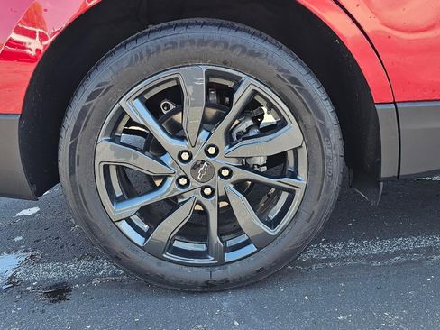 Certified 2023 Chevrolet Equinox RS w/ LPO, Floor Liner Package FWD image 8