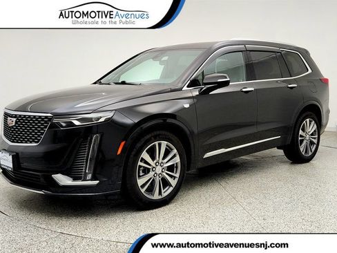 Used 2022 Cadillac XT6 Premium Luxury w/ Technology Package AWD/4WD image 1