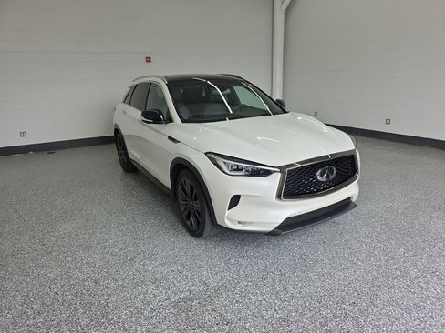 Used 2020 INFINITI QX50 Essential w/ Edition 30 Package image 8
