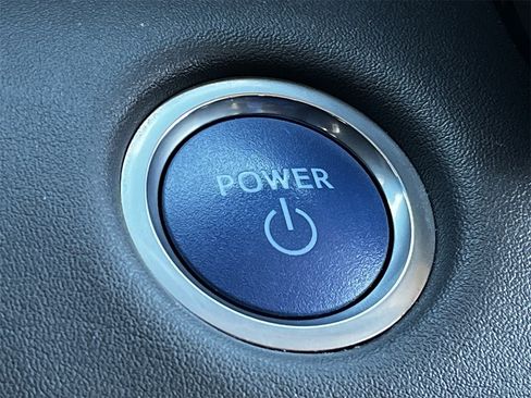 Used 2021 Toyota Highlander Limited image 19