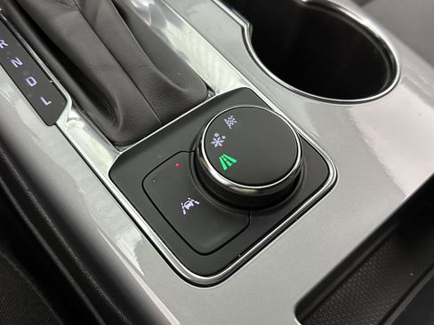 Used 2023 Chevrolet Blazer LT image 18